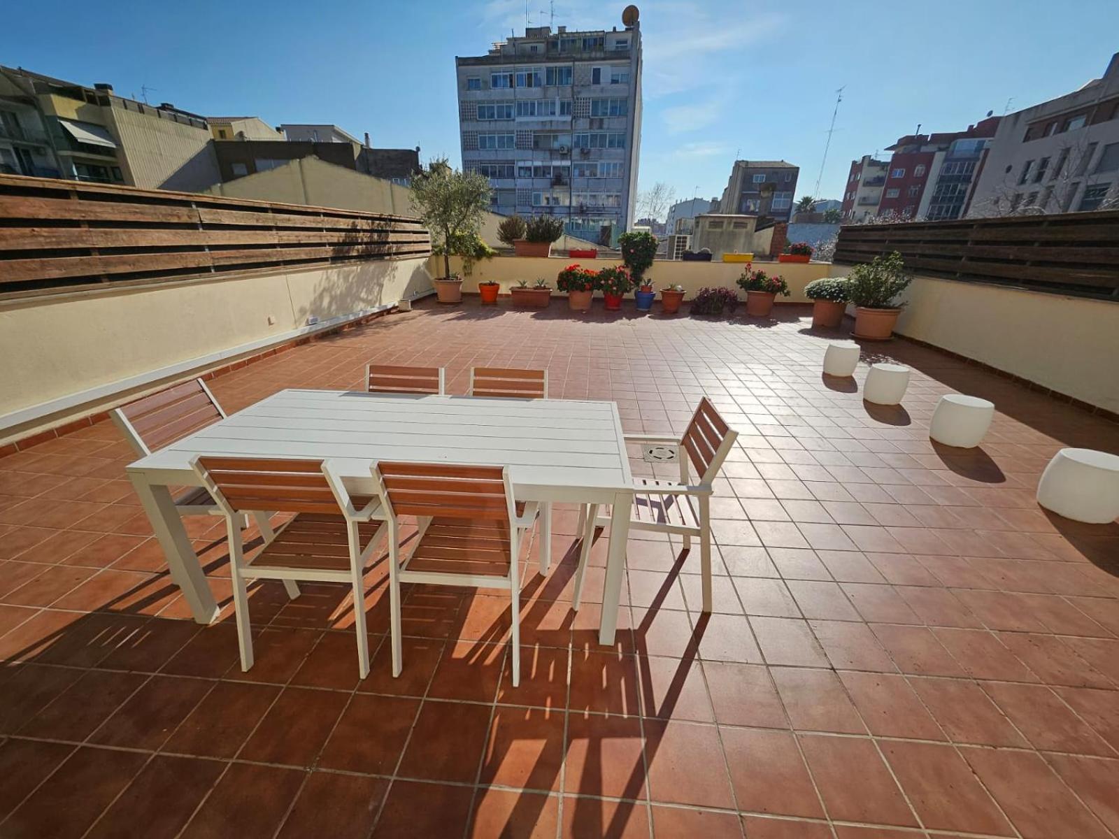 Apartamento Vilallonga Figueres  Kültér fotó