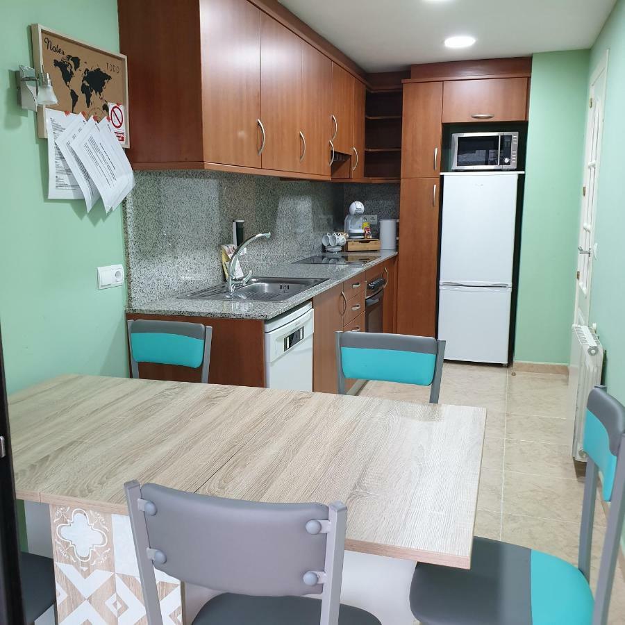 Apartamento Vilallonga Figueres  Kültér fotó