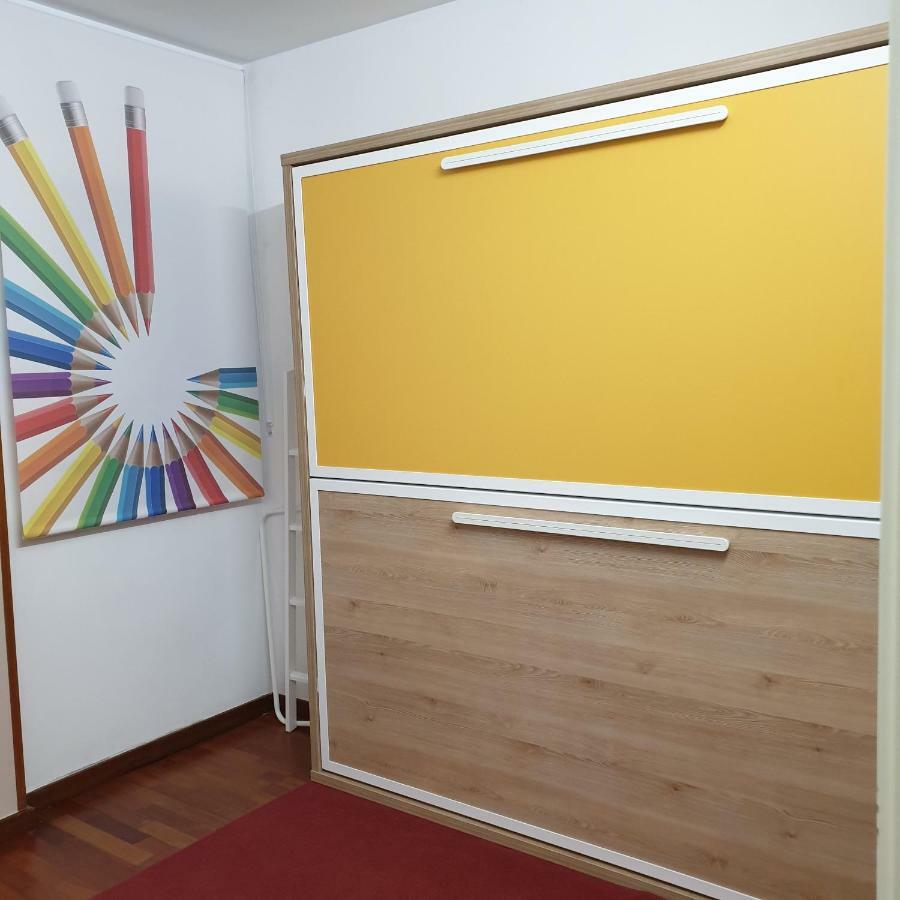 Apartamento Vilallonga Figueres  Kültér fotó